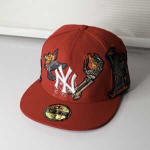 فیت بک Red Train